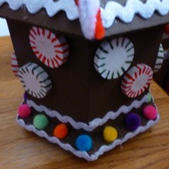 #10 • Gingerbread & Candy House